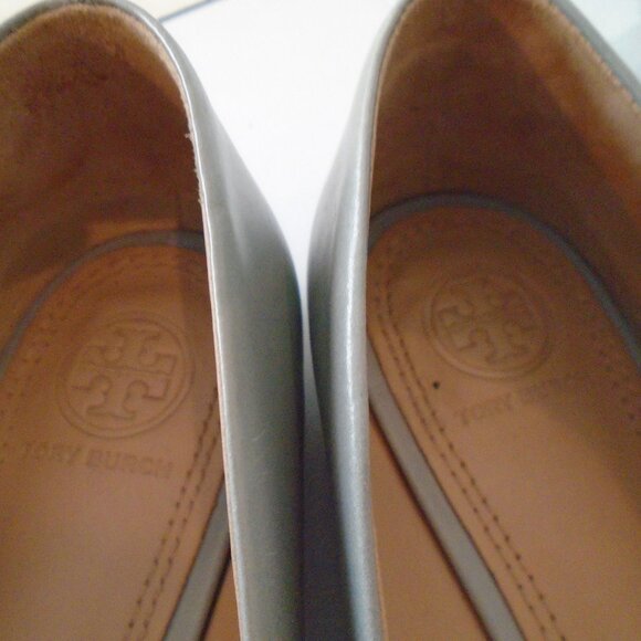 EUC 💥 TORY BURCH FAIRFORD LIGHT BLUE LEATHER FLATS POINTED TOE ~ SIZE 8.5M - Picture 6 of 8